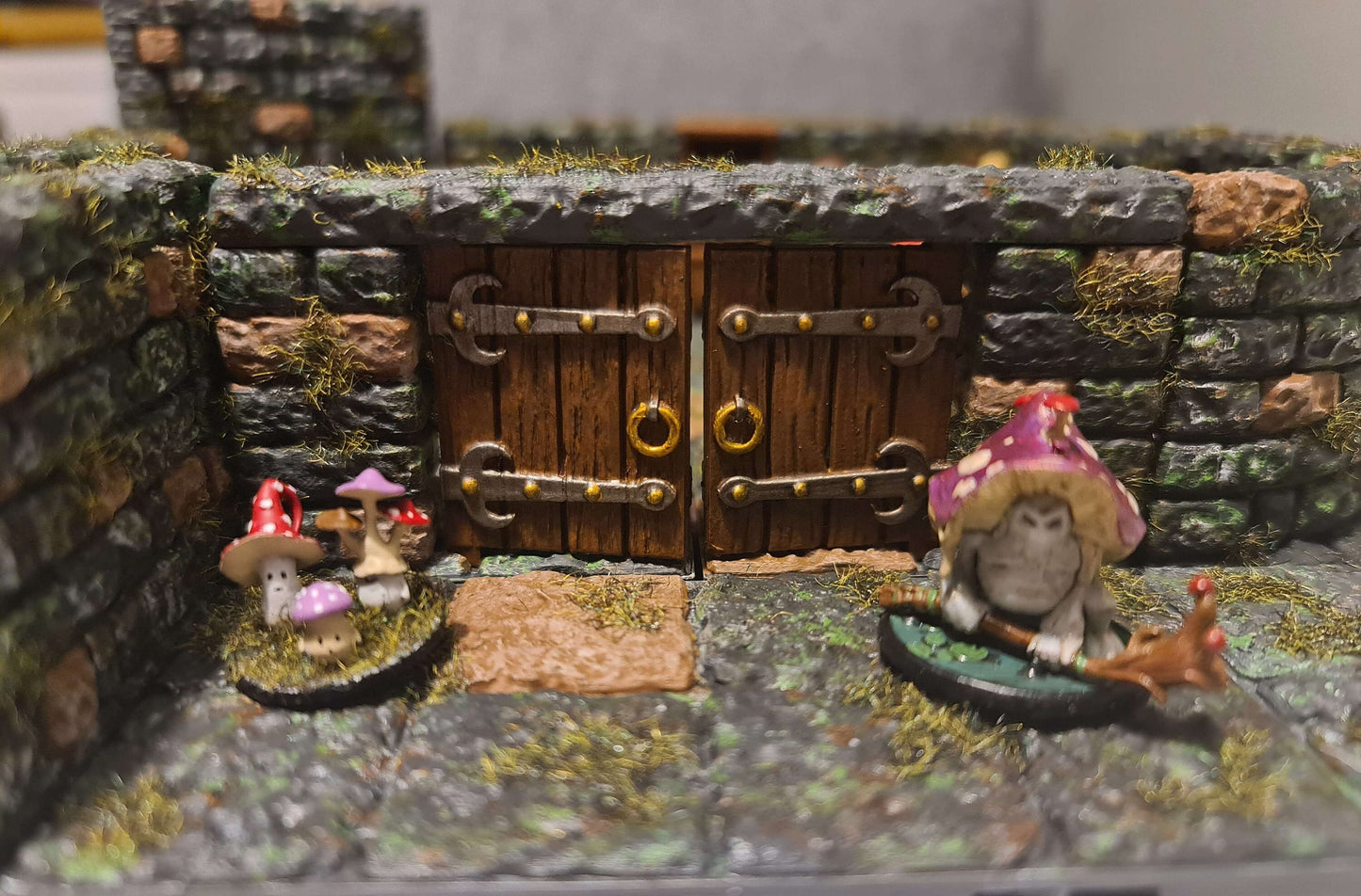 DragonLock Tiles