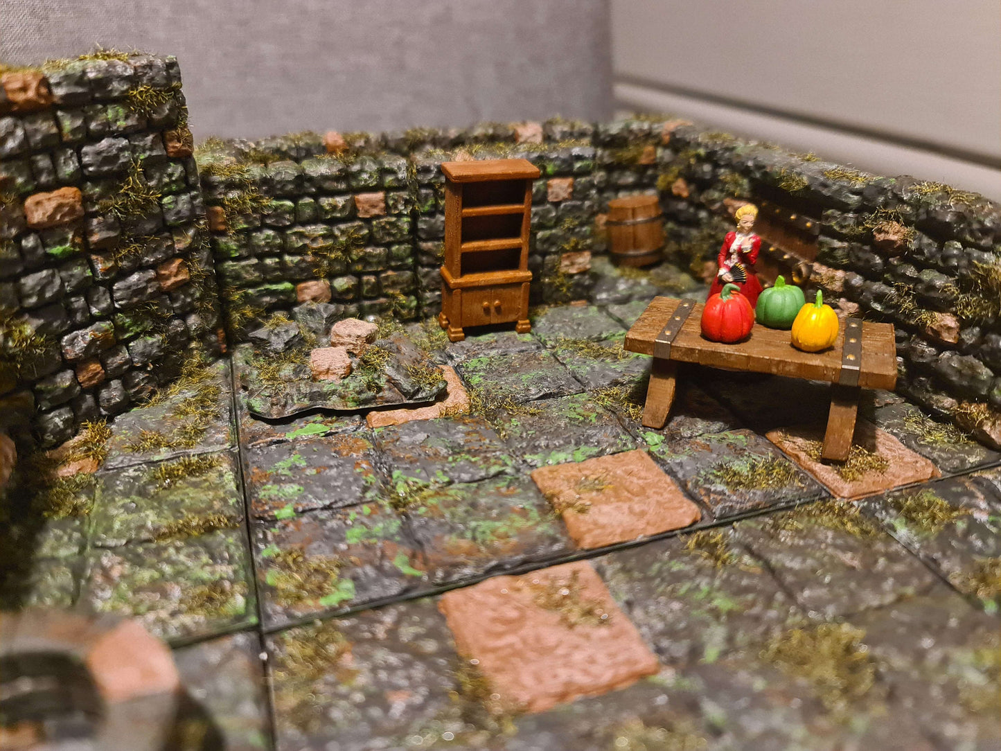 DragonLock Tiles